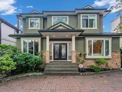 3523 W 18TH AVENUE  Vancouver, BC V6S 1A9