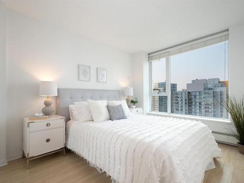 3301 188 Keefer Place, Vancouver, BC 