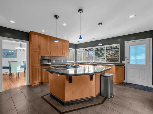 310 Macbeth Crescent, West Vancouver, BC 