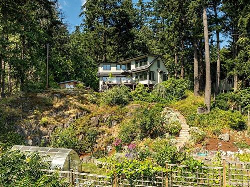 297 David Road, Bowen Island, BC 