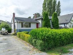 3660 ROYALMORE AVENUE  Richmond, BC V7C 1P6