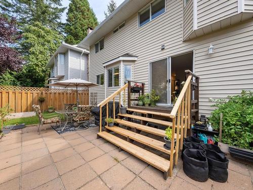 1525 Lighthall Court, North Vancouver, BC 