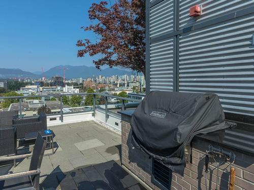 205 1777 W 7Th Avenue, Vancouver, BC 