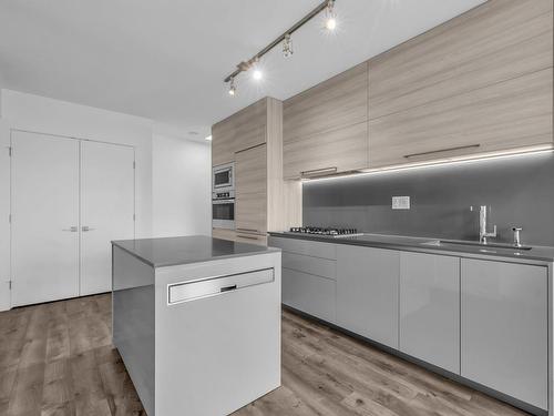 909 4488 Juneau Street, Burnaby, BC 