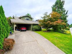 2682 EAGLERIDGE DRIVE  Coquitlam, BC V3E 1A6