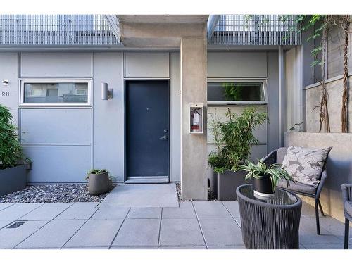 212 626 Alexander Street, Vancouver, BC 