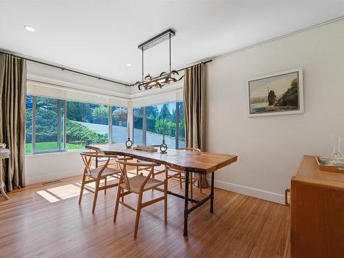 5475 Greenleaf Road, West Vancouver, BC 