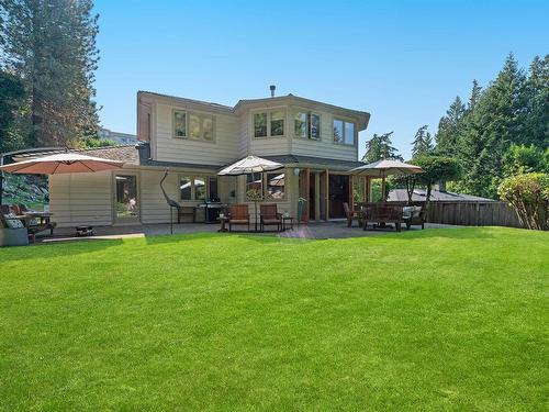 5475 Greenleaf Road, West Vancouver, BC 