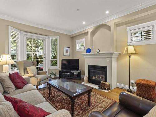 1654 W 10Th Avenue, Vancouver, BC 