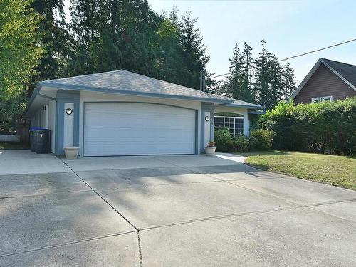 5574 Winter Road, Sechelt, BC 