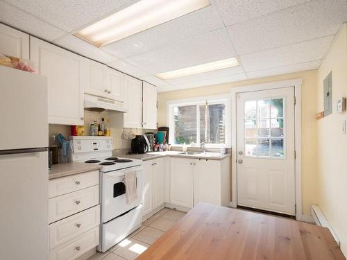 98 W 37Th Avenue, Vancouver, BC 