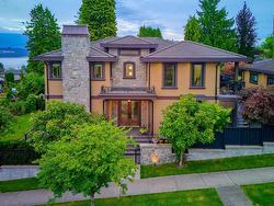 4006 TRINITY STREET  Burnaby, BC V5C 1N8