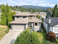 684 WILDING PLACE  North Vancouver, BC V7N 4J2