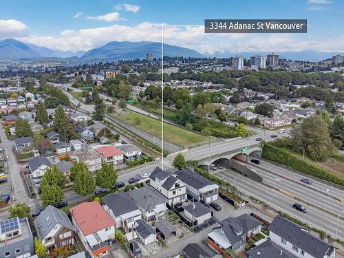 2 3344 Adanac Street, Vancouver, BC 