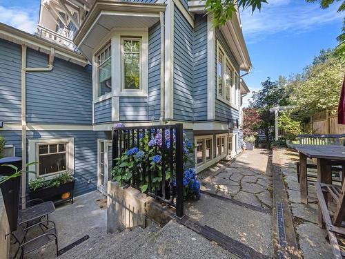 281 W 13Th Avenue, Vancouver, BC 