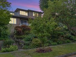 1938 W 35TH AVENUE  Vancouver, BC V6M 1H7