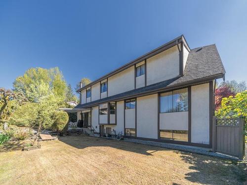 8008 Woodhurst Drive, Burnaby, BC 