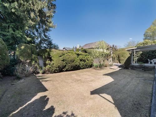 8008 Woodhurst Drive, Burnaby, BC 