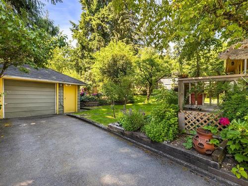 635 E St. James Road, North Vancouver, BC 