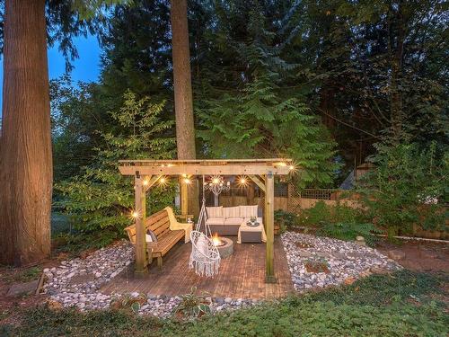 6 Symmes Bay, Port Moody, BC 