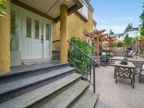 1165 Deep Cove Road, North Vancouver, BC 