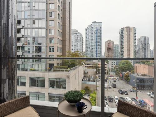 504 833 Seymour Street, Vancouver, BC 