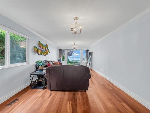 2171 Westhill Wynd, West Vancouver, BC 