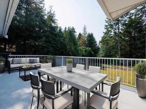 4621 Simpkins Road, Sechelt, BC 