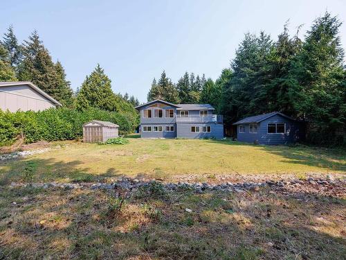 4621 Simpkins Road, Sechelt, BC 