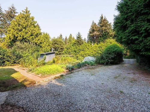 4621 Simpkins Road, Sechelt, BC 