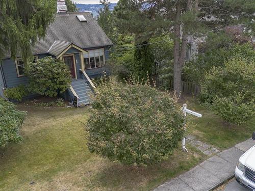 353 E 8Th Street, North Vancouver, BC 