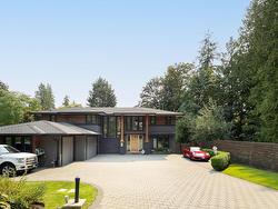 360 MATHERS AVENUE  West Vancouver, BC V7S 1H3