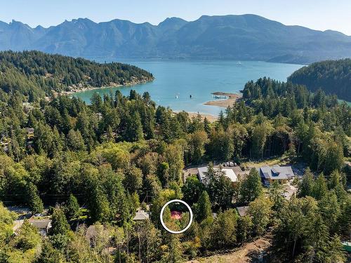 1046 Miller Road, Bowen Island, BC 