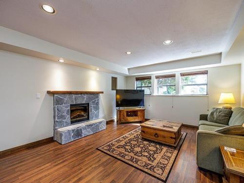 2413 Weymouth Place, North Vancouver, BC 