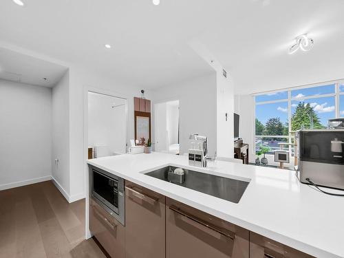 310 5189 Cambie Street, Vancouver, BC 