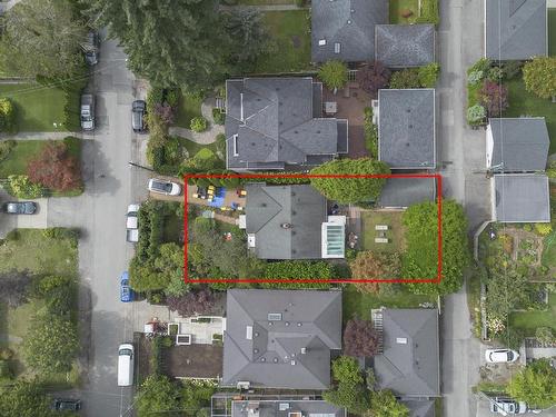 1235 Jefferson Avenue, West Vancouver, BC 