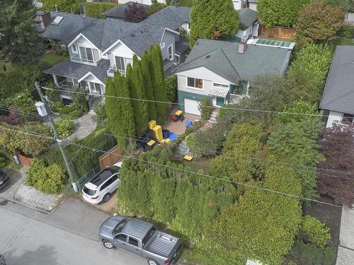 1235 Jefferson Avenue, West Vancouver, BC 