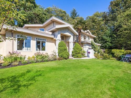 1145 Mathers Avenue, West Vancouver, BC 