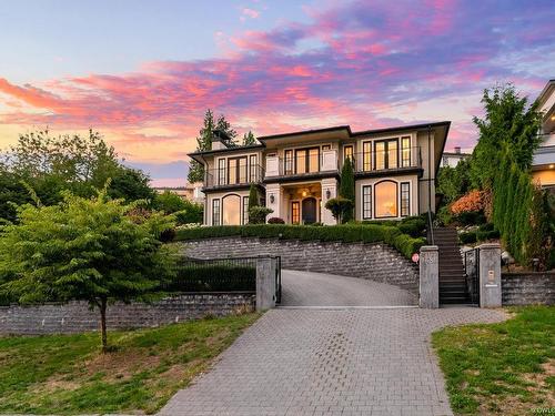 1485 Camelot Road, West Vancouver, BC 