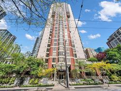 1602 867 HAMILTON STREET  Vancouver, BC V6B 6B7