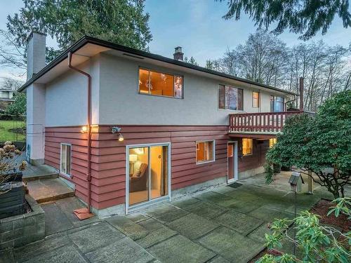 3737 Calder Avenue, North Vancouver, BC 