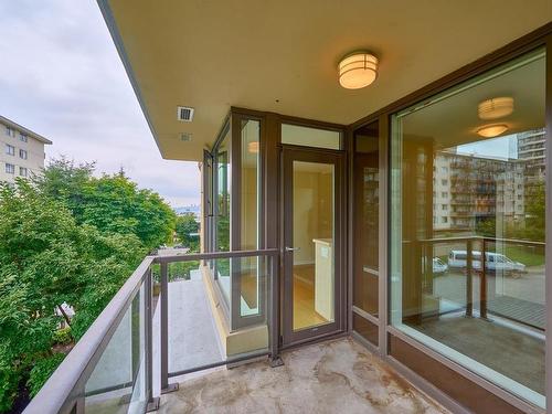 303 683 W Victoria Park, North Vancouver, BC 