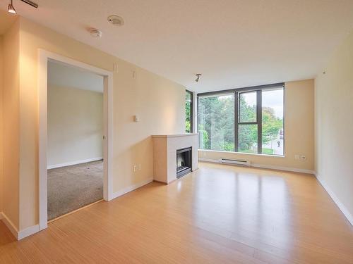 303 683 W Victoria Park, North Vancouver, BC 