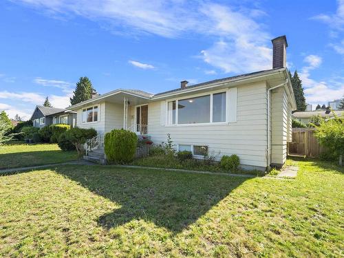 4284 Hazelwood Crescent, Burnaby, BC 