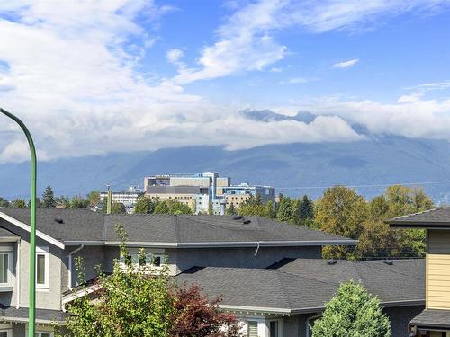 4284 Hazelwood Crescent, Burnaby, BC 