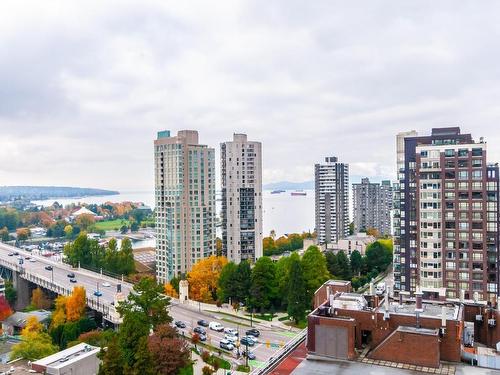 1606 889 Pacific Street, Vancouver, BC 