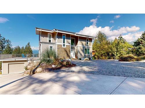 5944 Skookumchuk Road, Sechelt, BC 