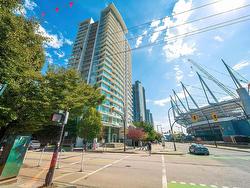 809 161 W GEORGIA STREET  Vancouver, BC V6B 0K9