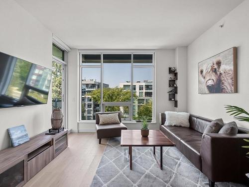 402 4988 Cambie Street, Vancouver, BC 