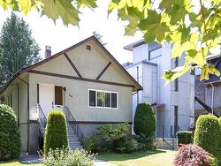 28 W 21ST AVENUE  Vancouver, BC V5Y 2C9